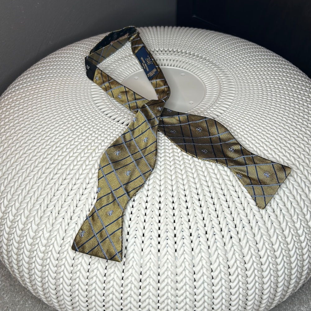 Vintage Brooks Brothers Bow Tie